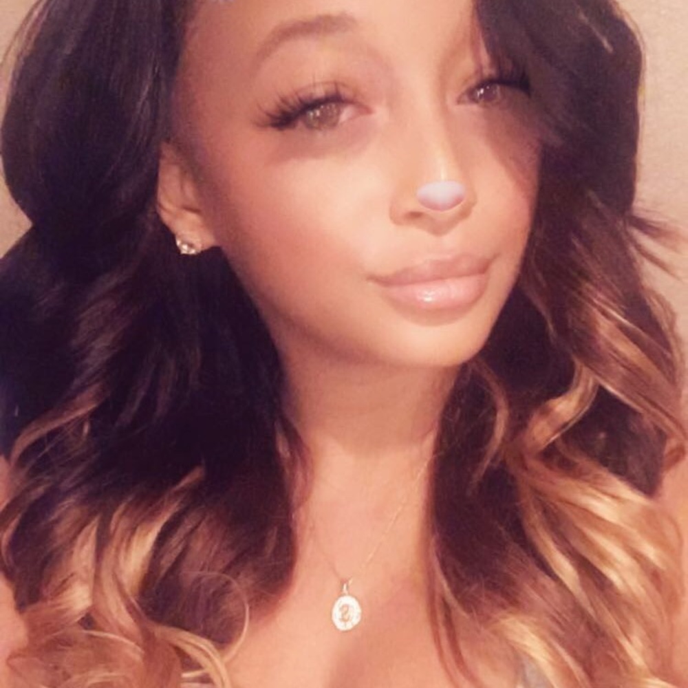 Meet your Posher, Shaina