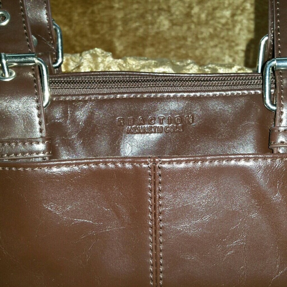 Handbag - Picture 3 of 4