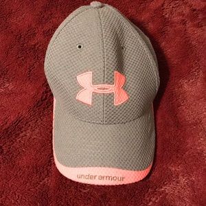 Under Armor heat gear hat
