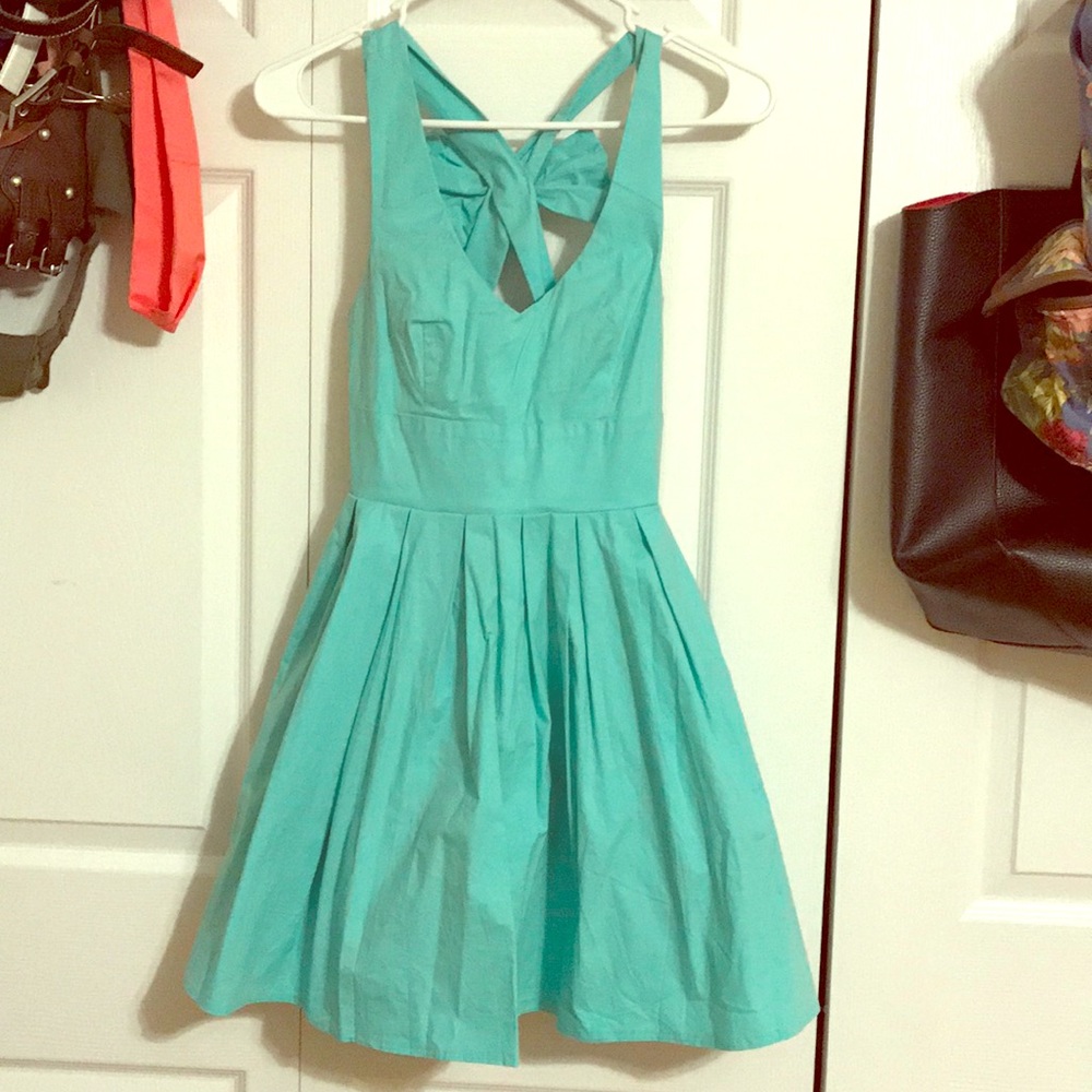 Blue backless bow strappy dress