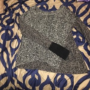 American eagle sweater