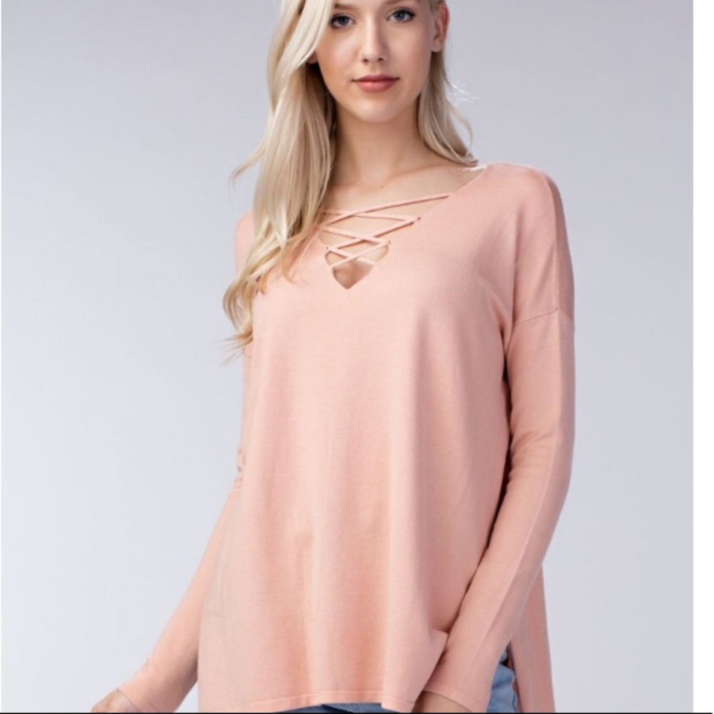 Lace up sweater - Picture 3 of 4