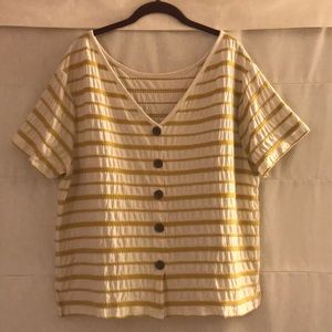 Old Navy faux button back tee