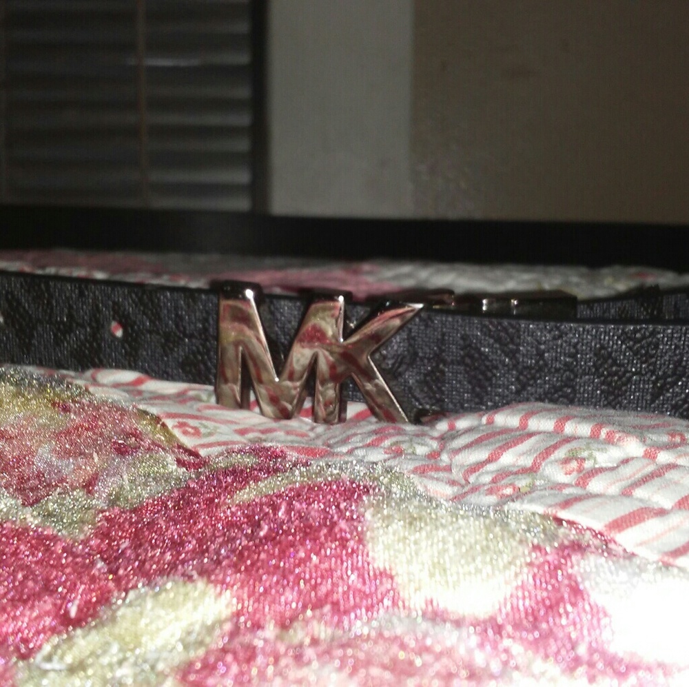 Womens MK Belt