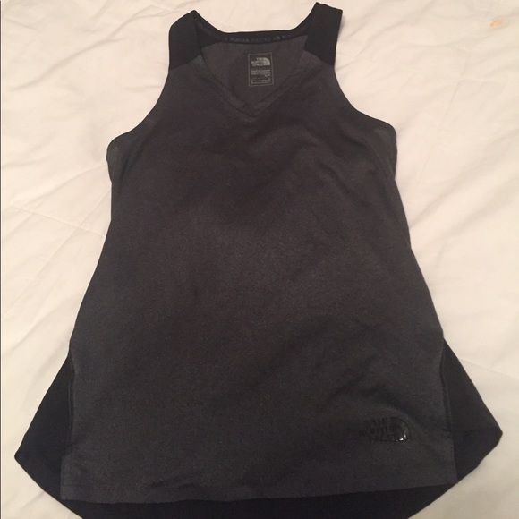 North face athletic top - Picture 1 of 3
