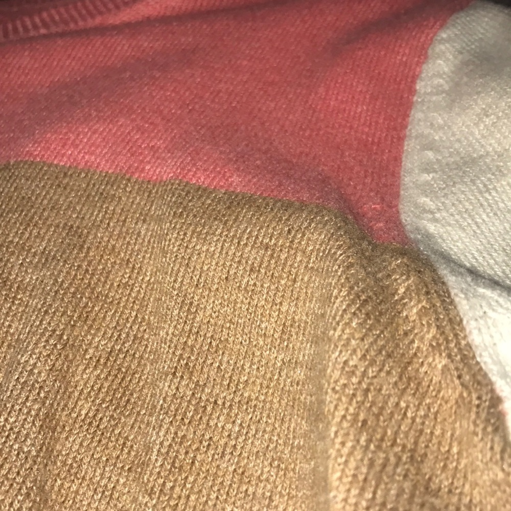 Colorful sweater - Picture 3 of 3