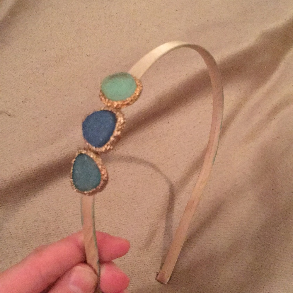 Headband from the loft - Picture 2 of 3