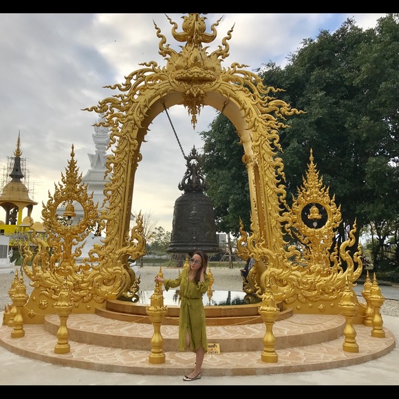 H&M dress worn once. - Picture 2 of 6