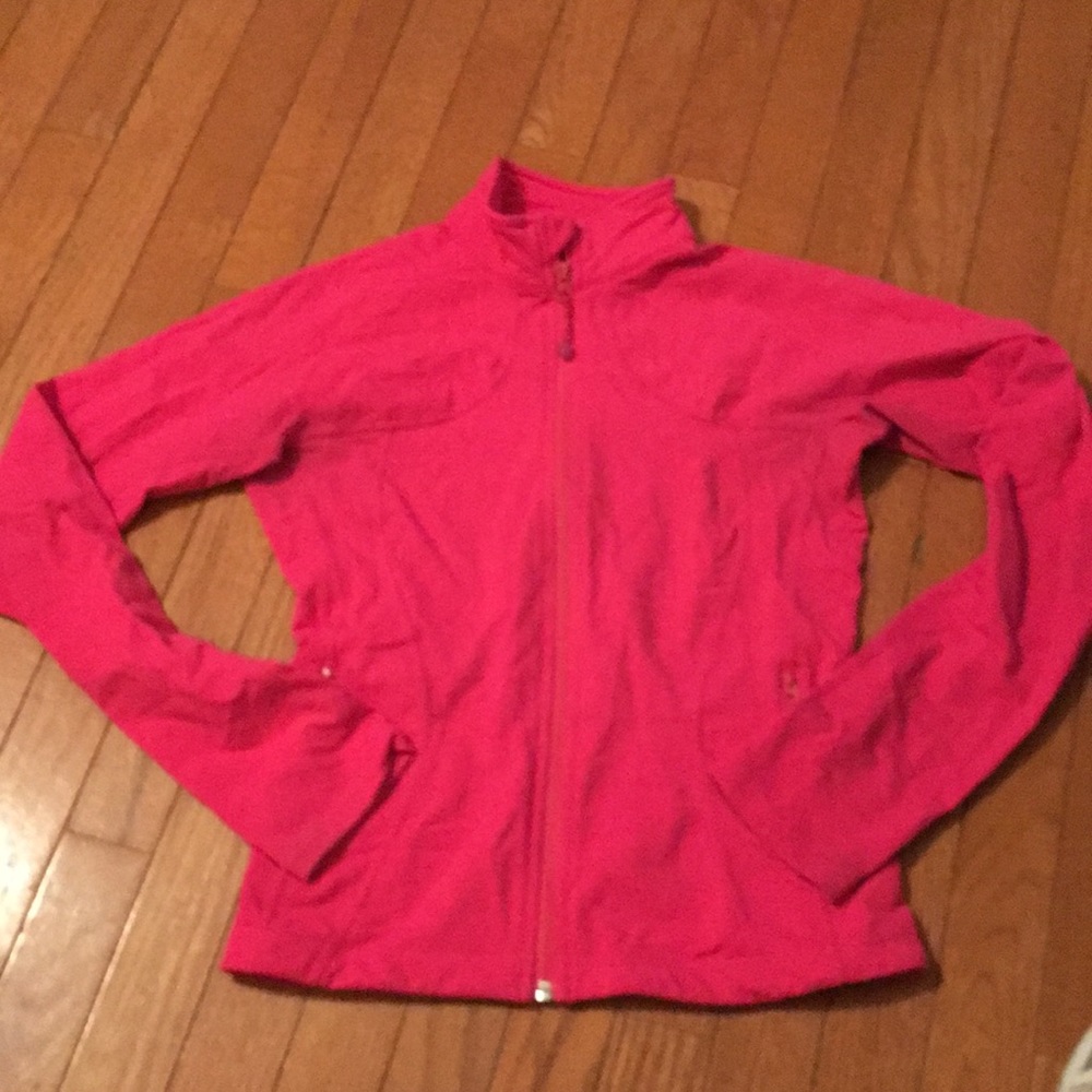 Doesn't fit me anymore! Lulu lemon jacket size 4