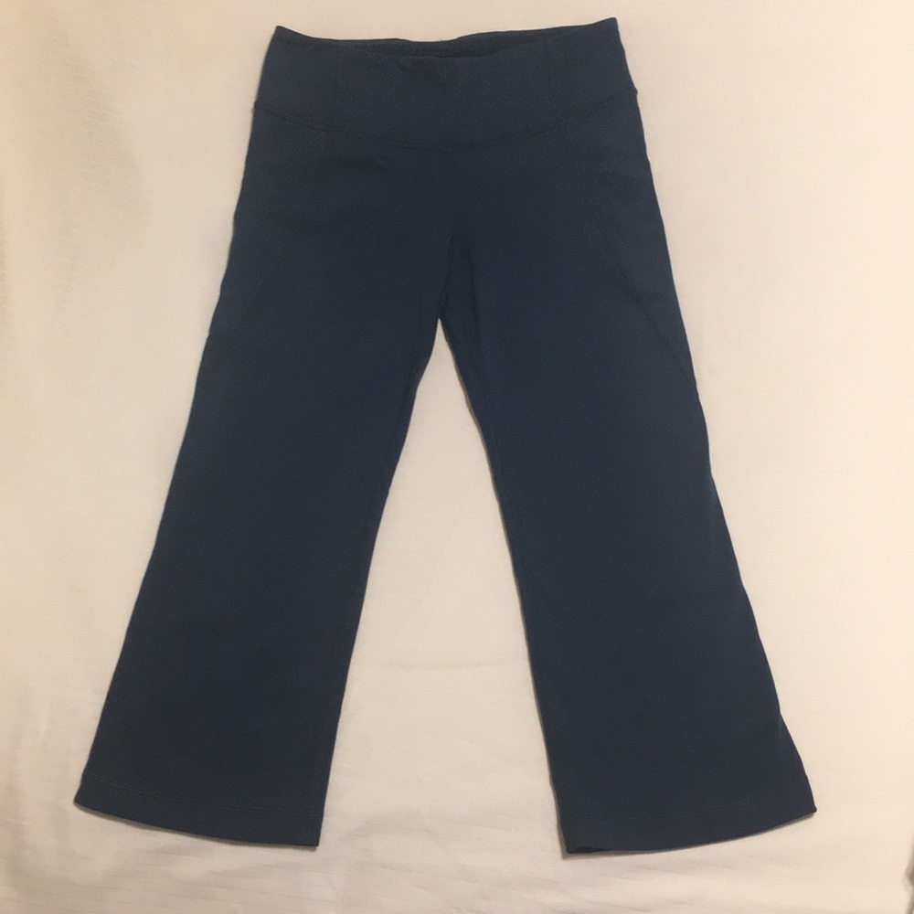 Lululemon Gather & Crow Cropped Leggings Size 4