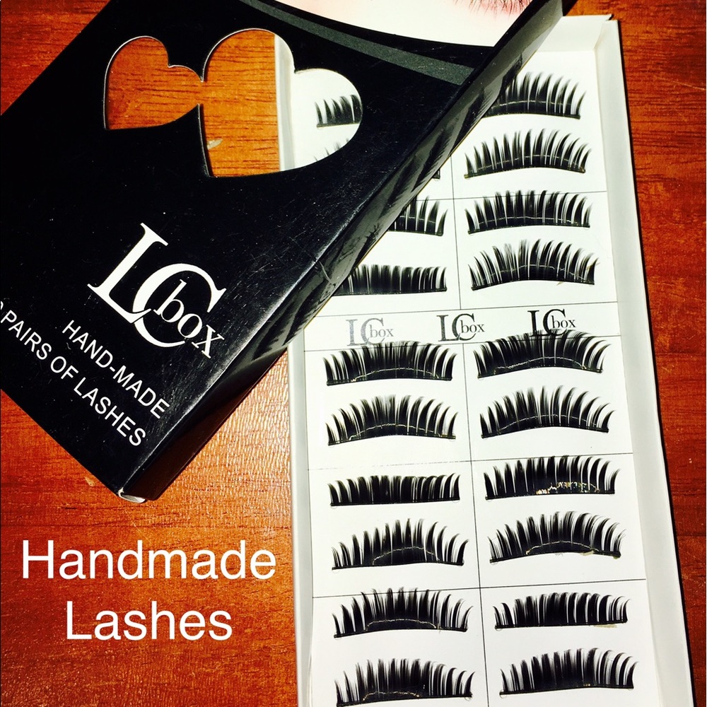 10 sets of handmade lashes