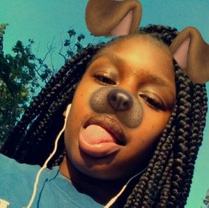 Meet your Posher, Brandy