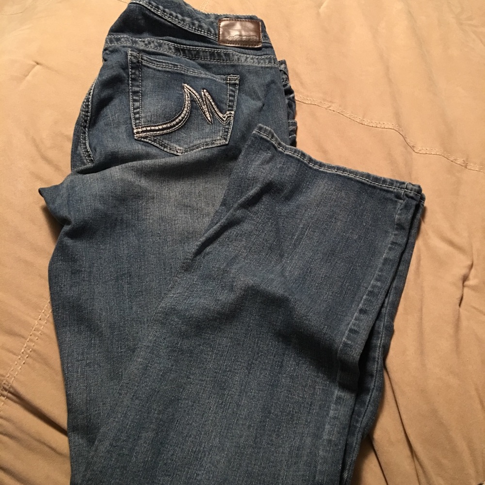 Maurice's jeans