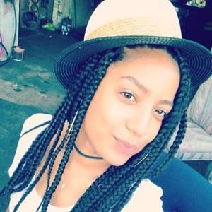 Meet your Posher, Kat