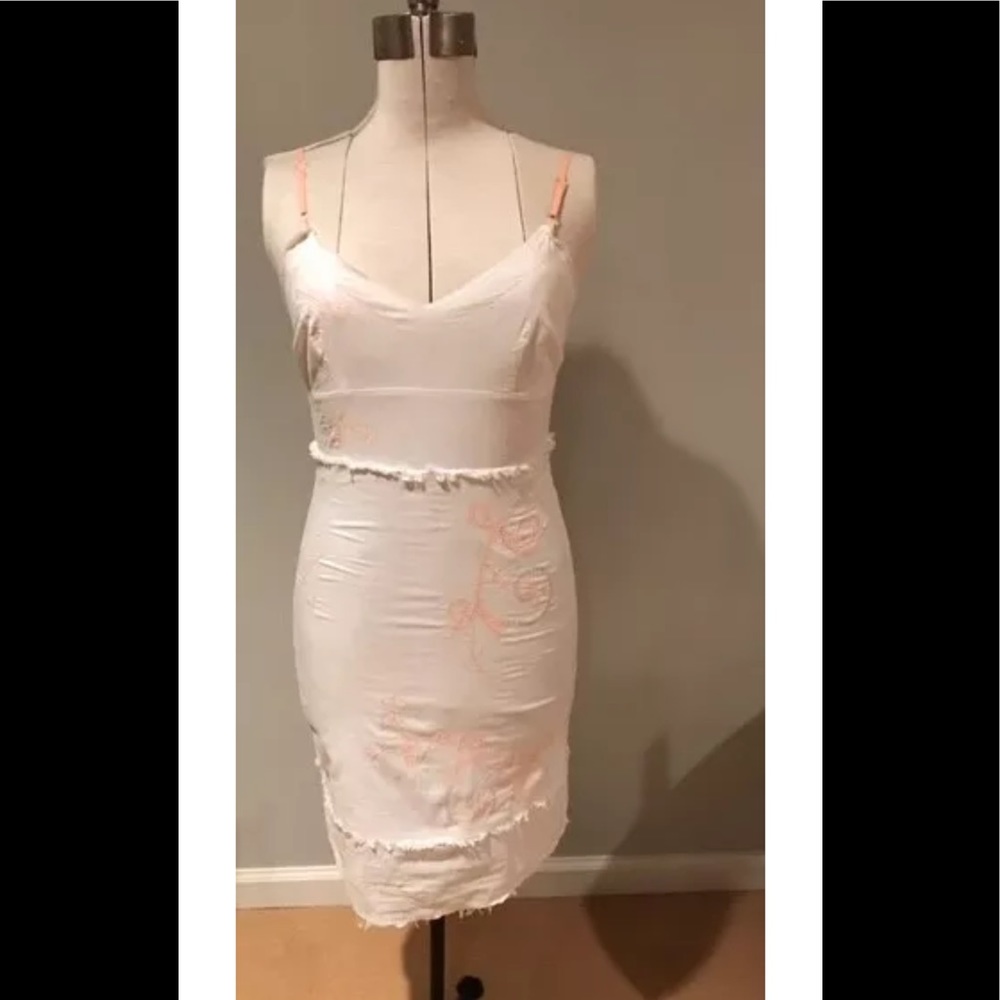 White cotton sun dress w/ pink embroidery Size S