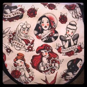 ⚡️SALE!⚡️ 👑Disney Princess Flash purse 👑