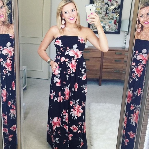 Strapless floral dress - Picture 4 of 6