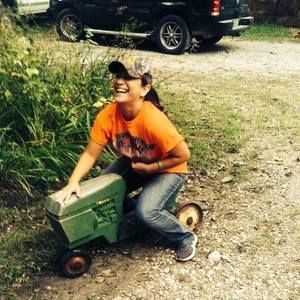 Meet your Posher, Tiffany