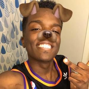 Meet your Posher, Larry