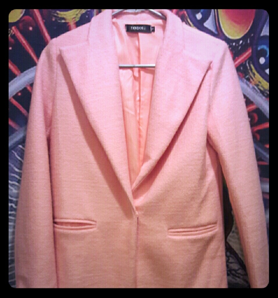 Pandora Jacket Size Small Pale Pink💓