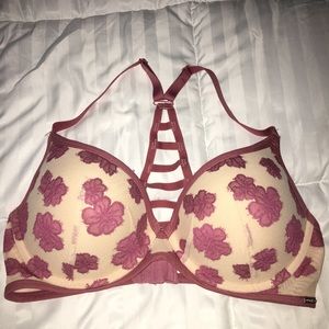 VS pink bra 36D lightly lined