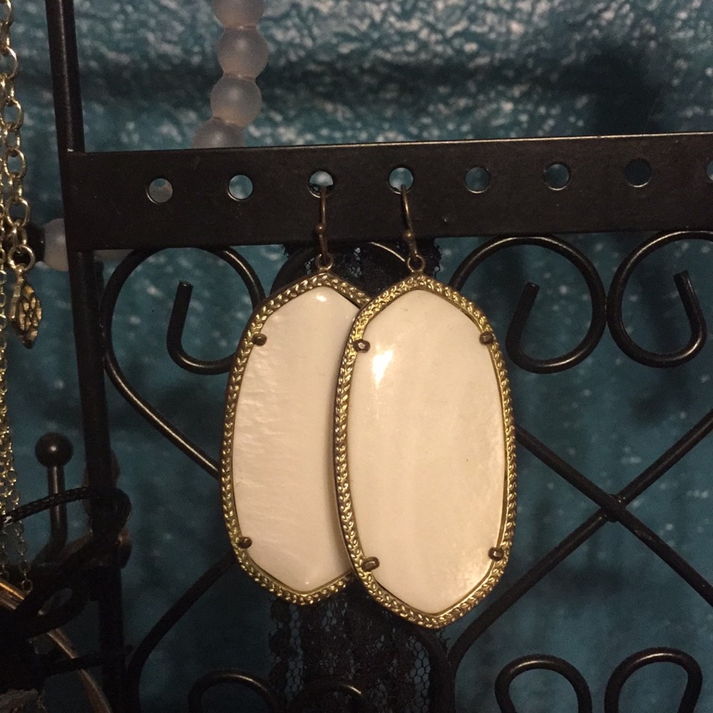 Kendra scott white and gold danielle's
