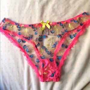 💙🍒🍋💕NWT Agent Provocateur Cherry knickers