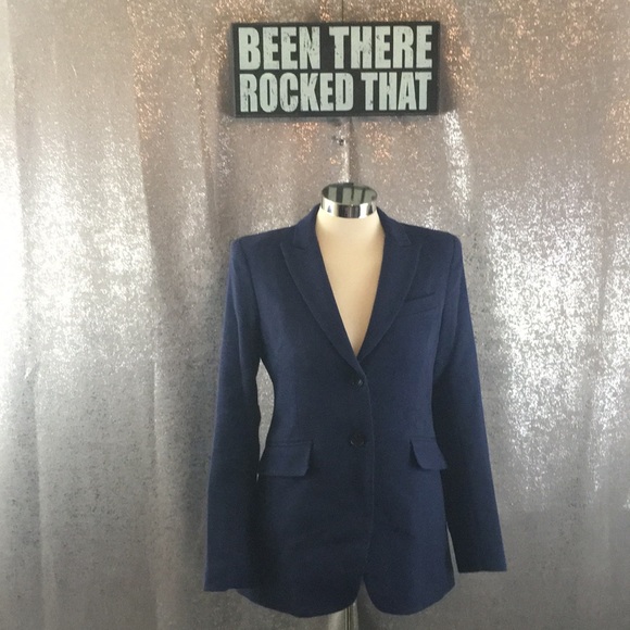 Theory Jackets & Blazers - 🎉1daysale🎉 Theory virgin wool navy blazer