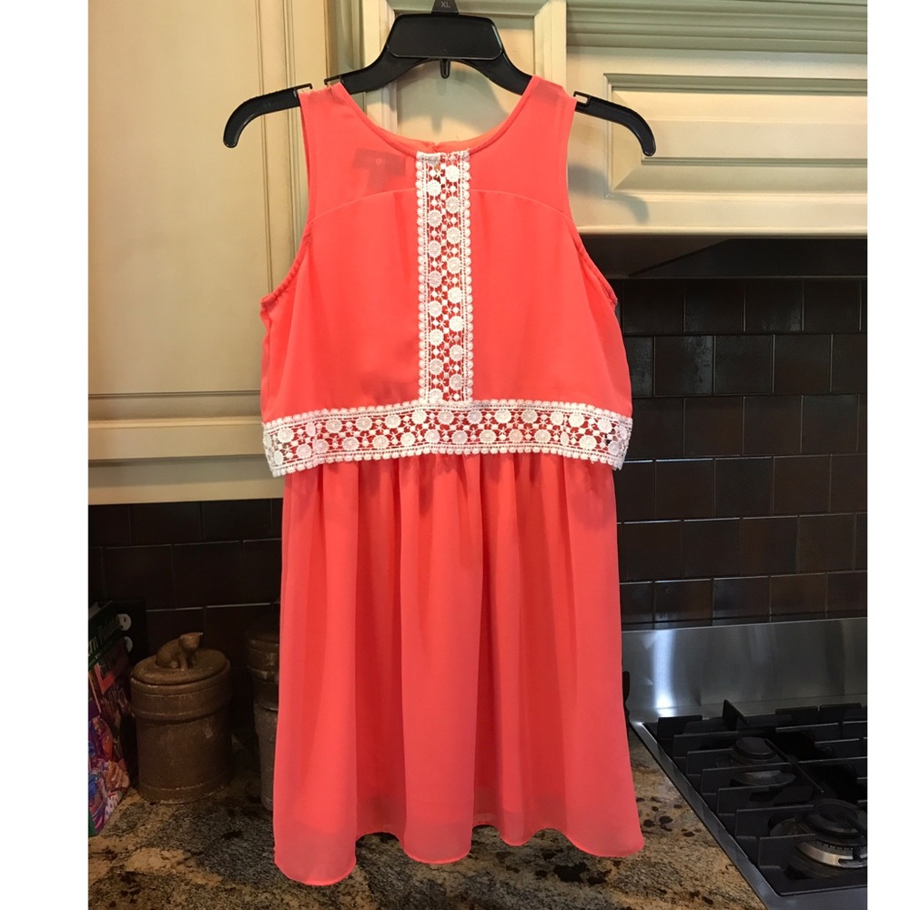 Girl's DILLARDS dress