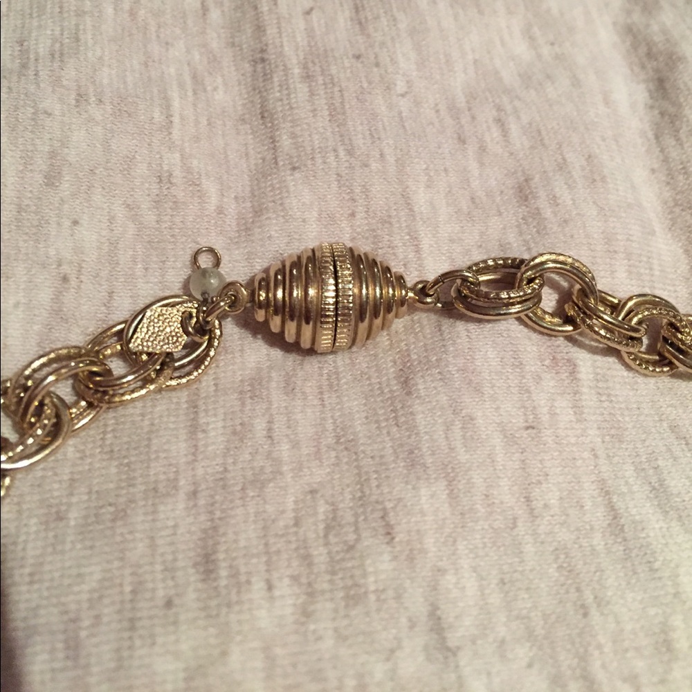 Vintage gold chain link necklace - Picture 2 of 4