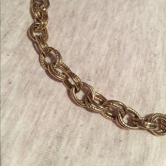 Vintage gold chain link necklace - Picture 3 of 4