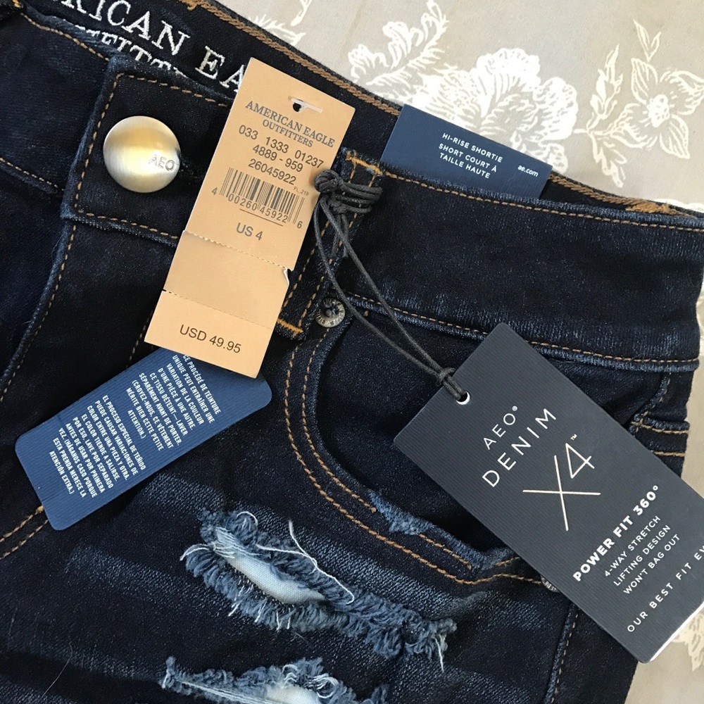 NWT American Eagle High Rise Shorts