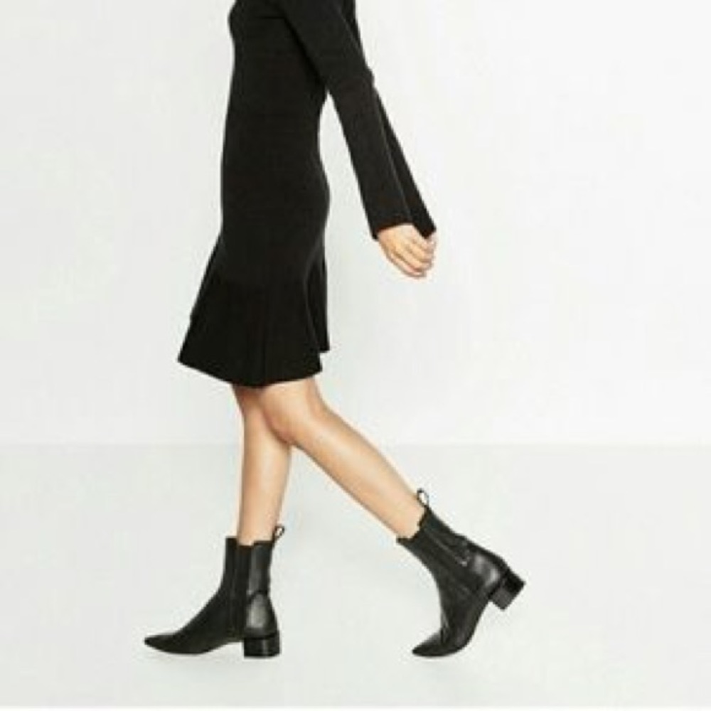 ISO these ZARA boots in size 9, 9.5 or 10!