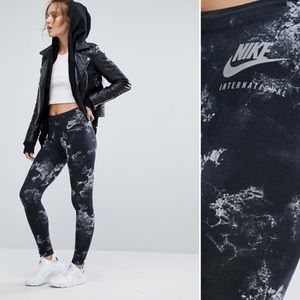 Nike | Internationalist Space Leggings
