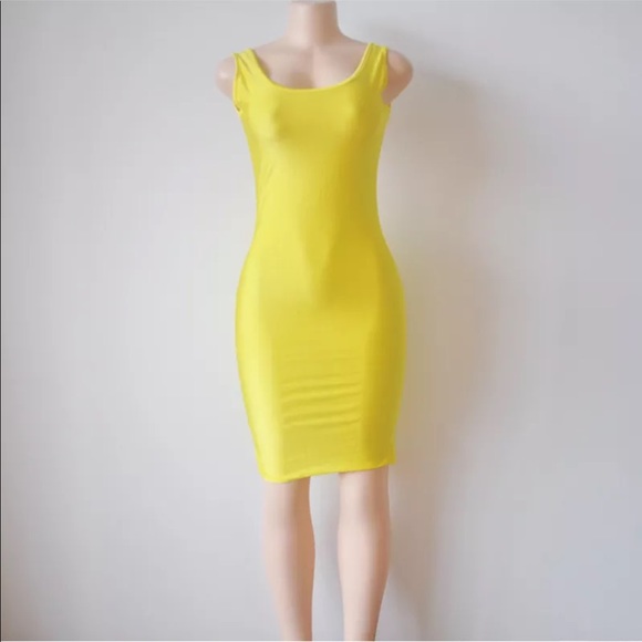BRAND NEW TIGHT SEXY HOT YELLOW MIDI DRESS!! 💛✔️ - Picture 3 of 8