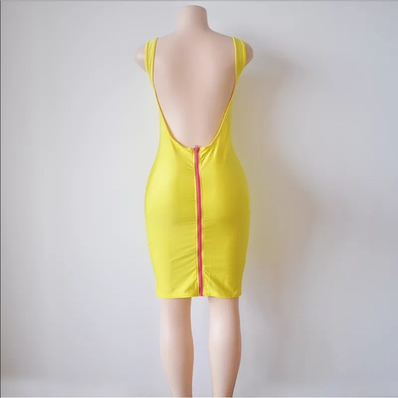 BRAND NEW TIGHT SEXY HOT YELLOW MIDI DRESS!! 💛✔️ - Picture 5 of 8
