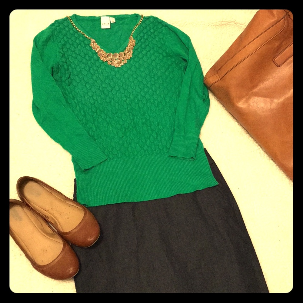 Pullover Sweater Small