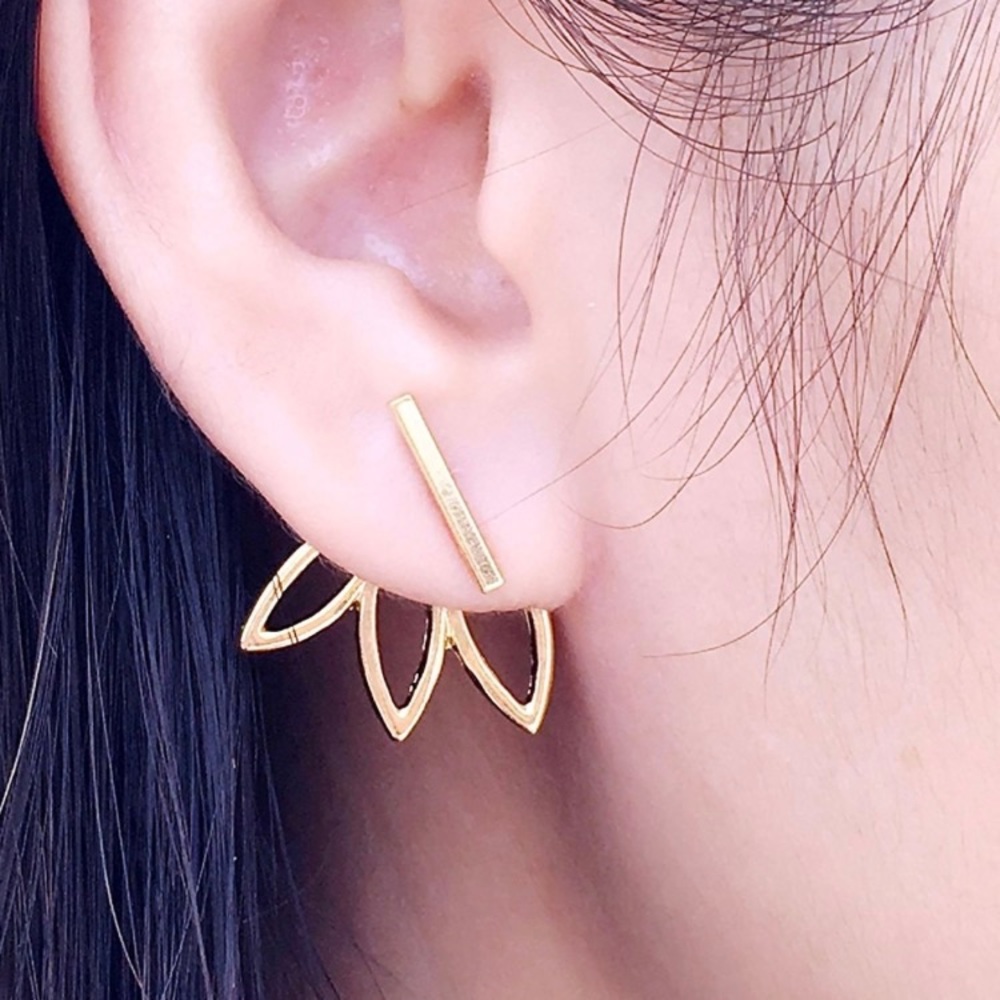 NEVER WORN gold lotus flower earrings