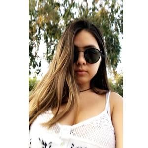 Meet your Posher, Perla