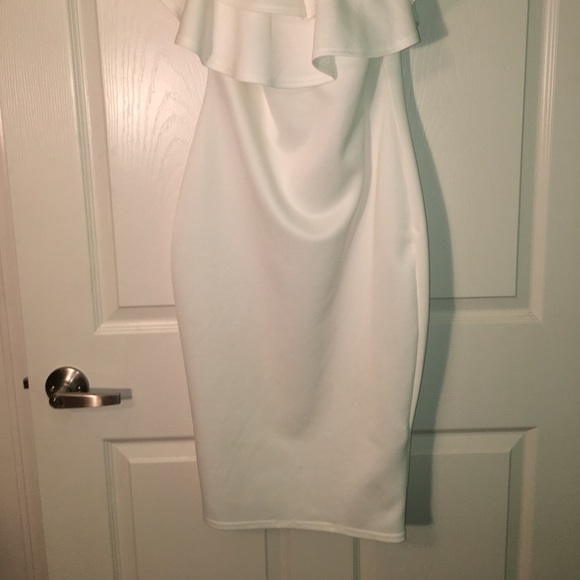 A White Dress - Picture 3 of 6