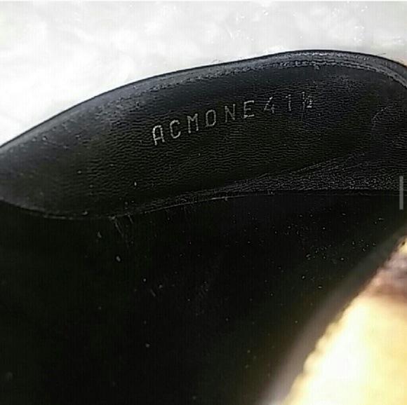 Valentino Authentic Leopard Print Calf Fur Heels - Picture 8 of 8