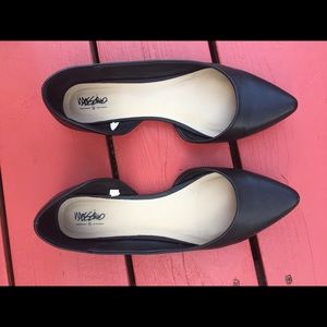 Black Flats