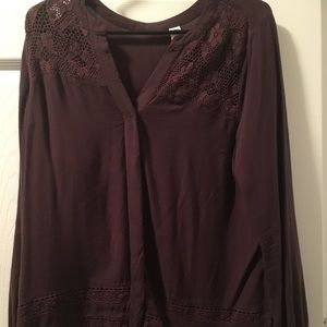 Old Navy blouse burgundy in color