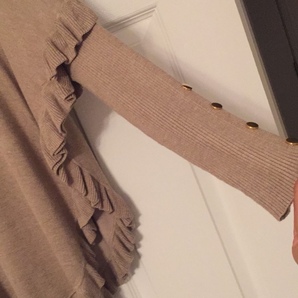 Sweater - Picture 2 of 2