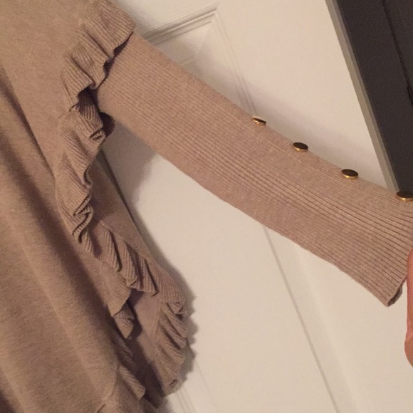 Sweater - Picture 2 of 2