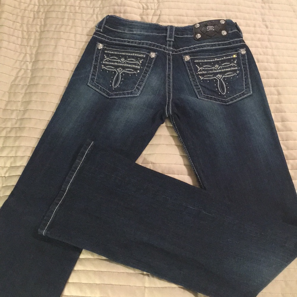 PRICE CUT 🙌🏽 Miss Me Blue Jeans