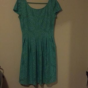 Very gently used green top dress