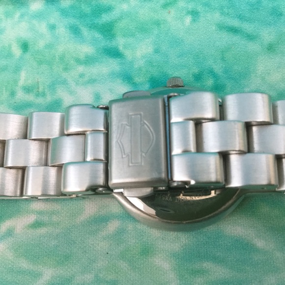 Harley-Davidson Ladies Watch - Picture 4 of 7