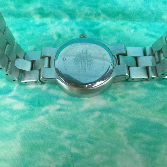 Harley-Davidson Ladies Watch - Picture 5 of 7