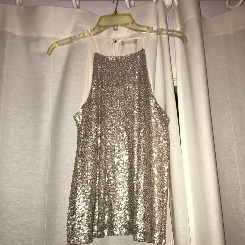 Sparky sleeveless top